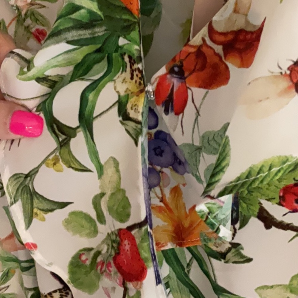 Philosophy Faux Wrap Multicolor Garden Blouse, Size S/P, NWT - Picture 4 of 10